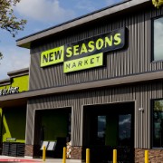 exterior photo of Tanasbourne New Seasons Market grocery store.