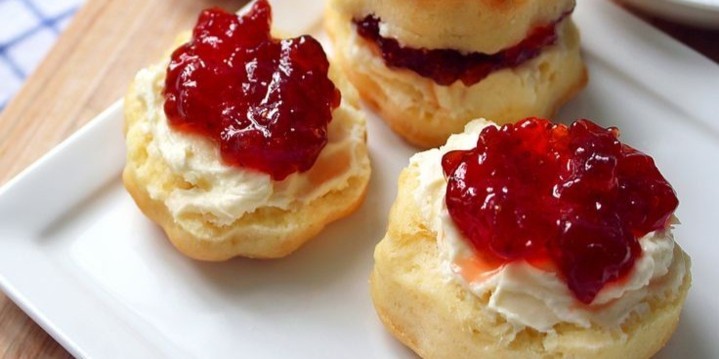 Mini Scones with Jam & Whipped Cream