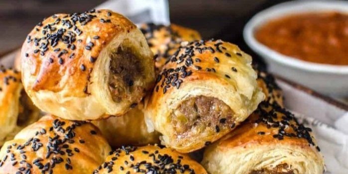 Mini Pork & Fennel Sausage Rolls