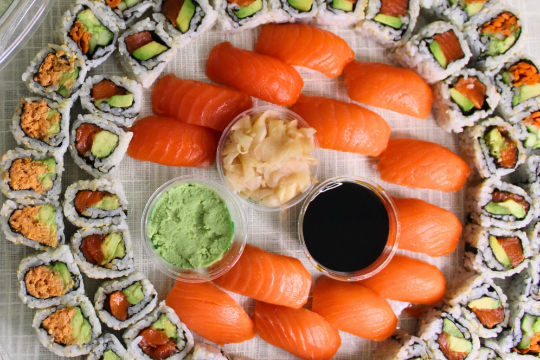 Luke's Local Grocery