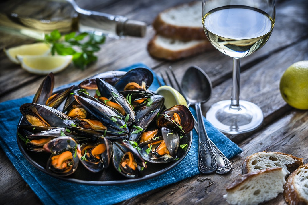 White Wine and Seafood 21+